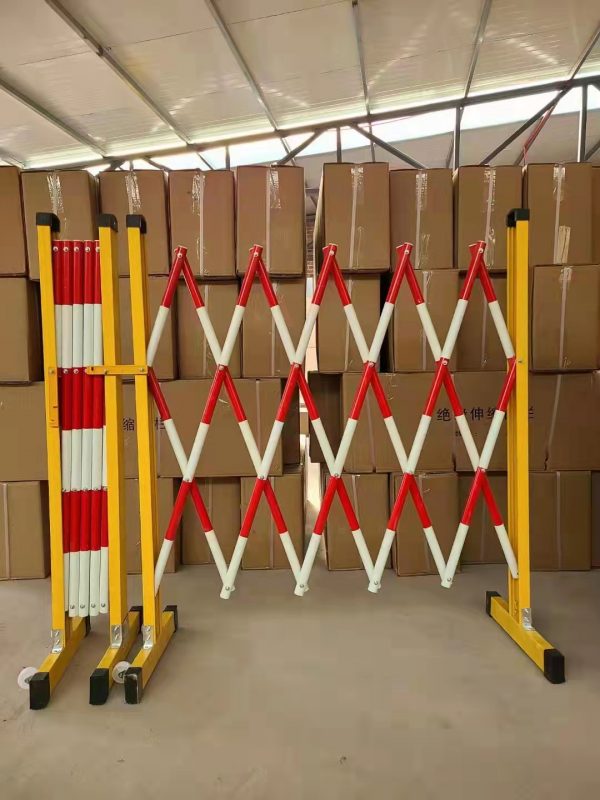 rào chắn gấp gọn có sẵn, giá rẻ tại Hà Nội